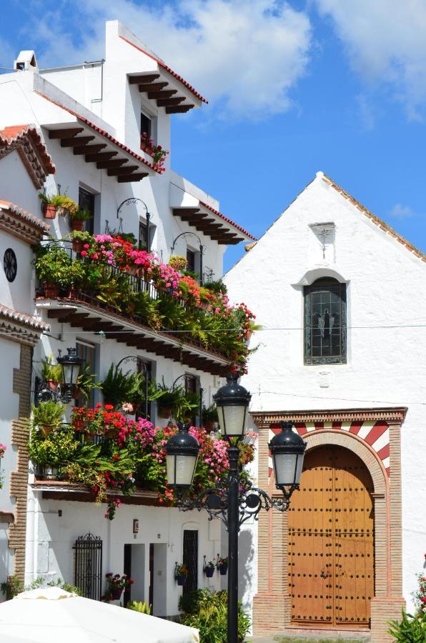 Posada La Plaza Canillas de Albaida Exterior photo